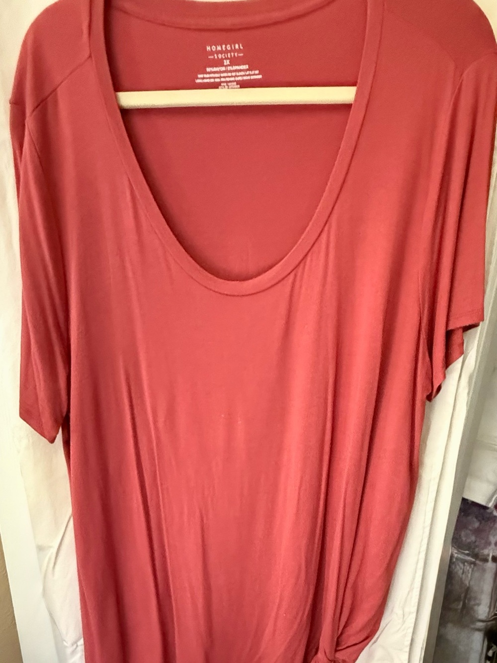 Homegirl Scoop Neck Tee in Rose